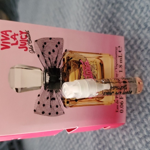 Viva LA Juicy Gold Couture Perfume Sample - Picture 1 of 5
